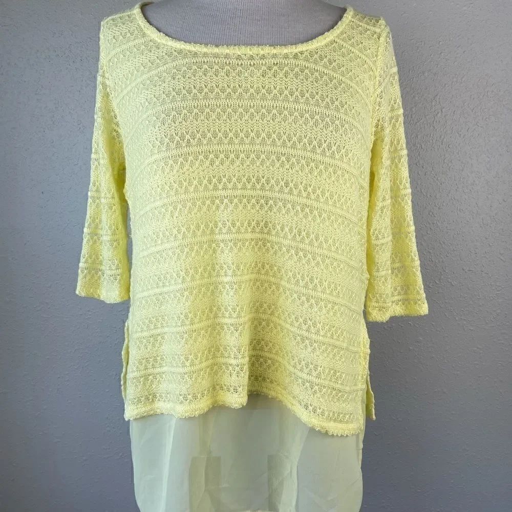 Corvia Yellow Loose Knit Top Size M EUC